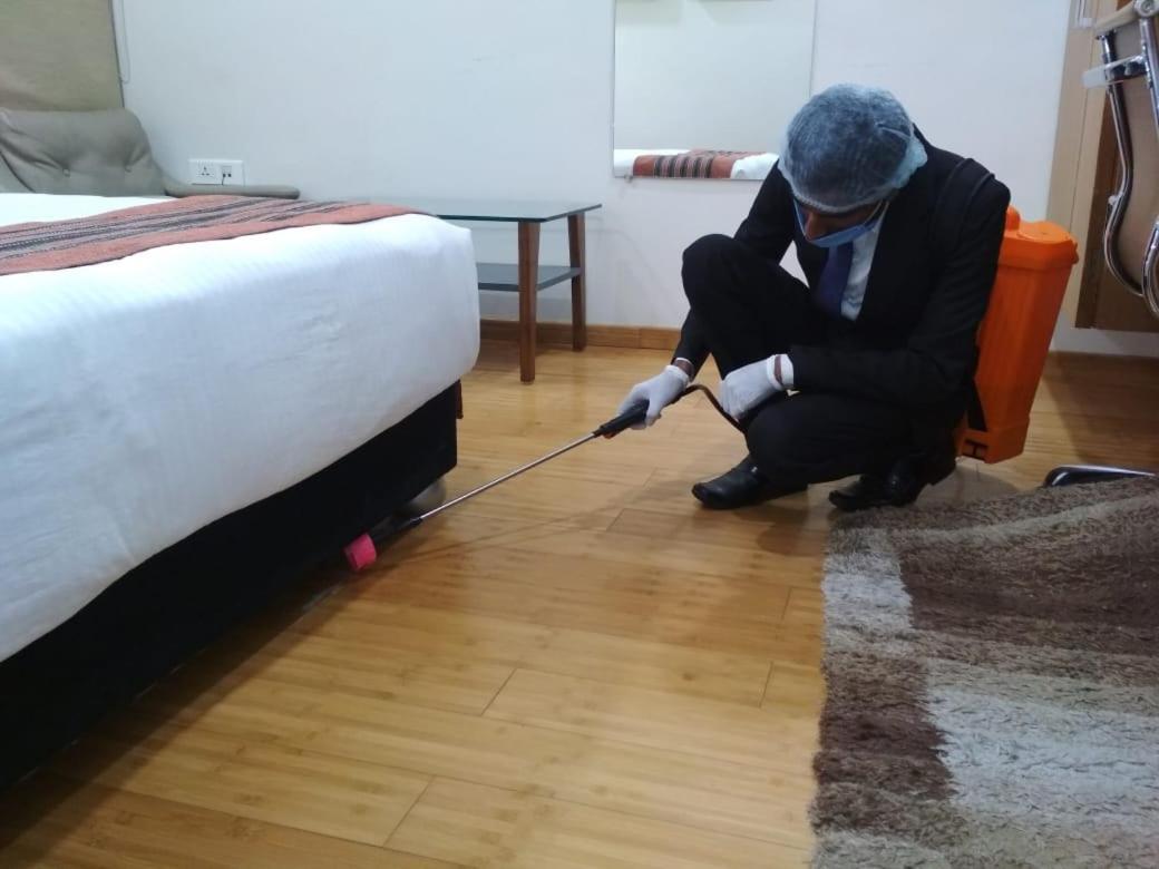 Hotel Atishay Bhopál Kültér fotó