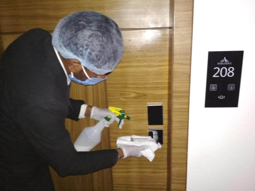 Hotel Atishay Bhopál Kültér fotó