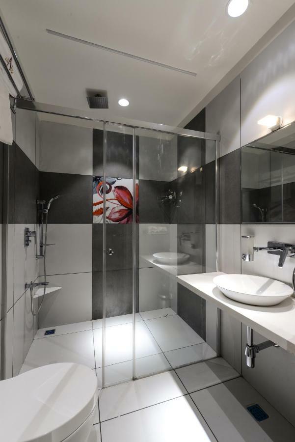 Hotel Atishay Bhopál Kültér fotó