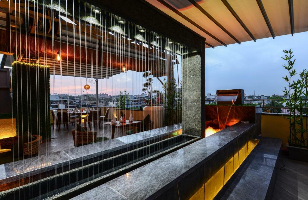 Hotel Atishay Bhopál Kültér fotó