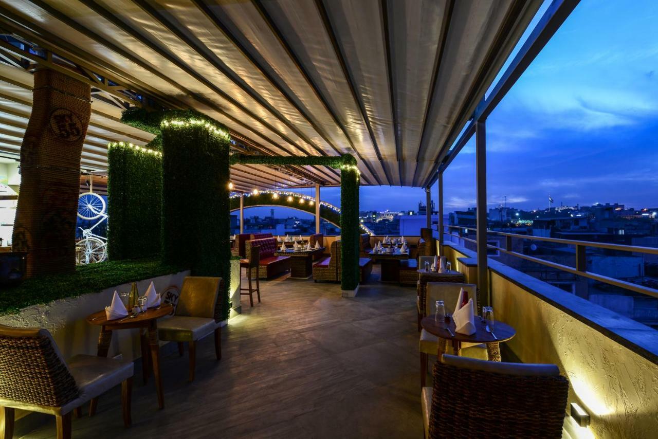 Hotel Atishay Bhopál Kültér fotó
